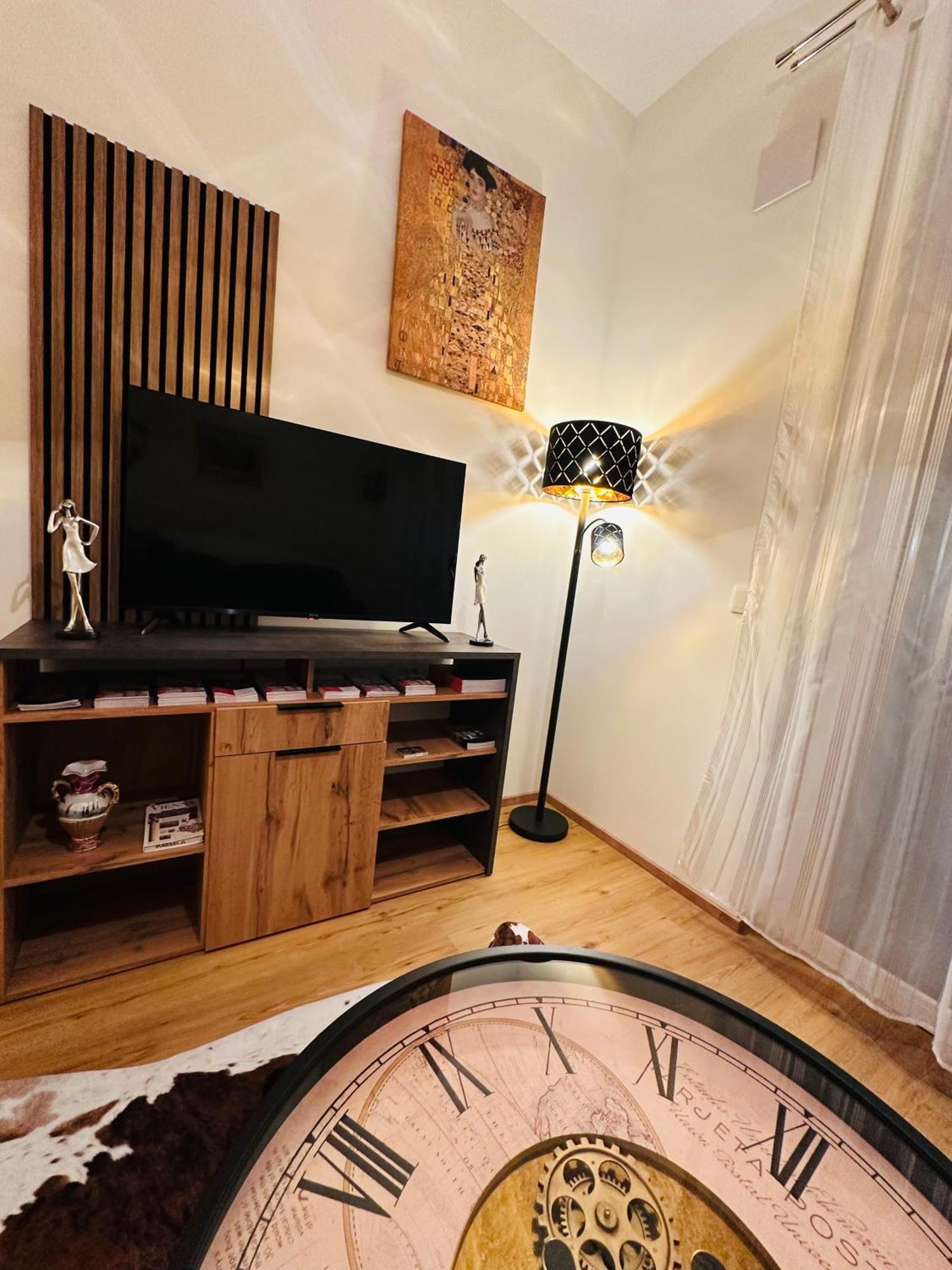 Schoenbrunn Garden Apartments Wien Ngoại thất bức ảnh