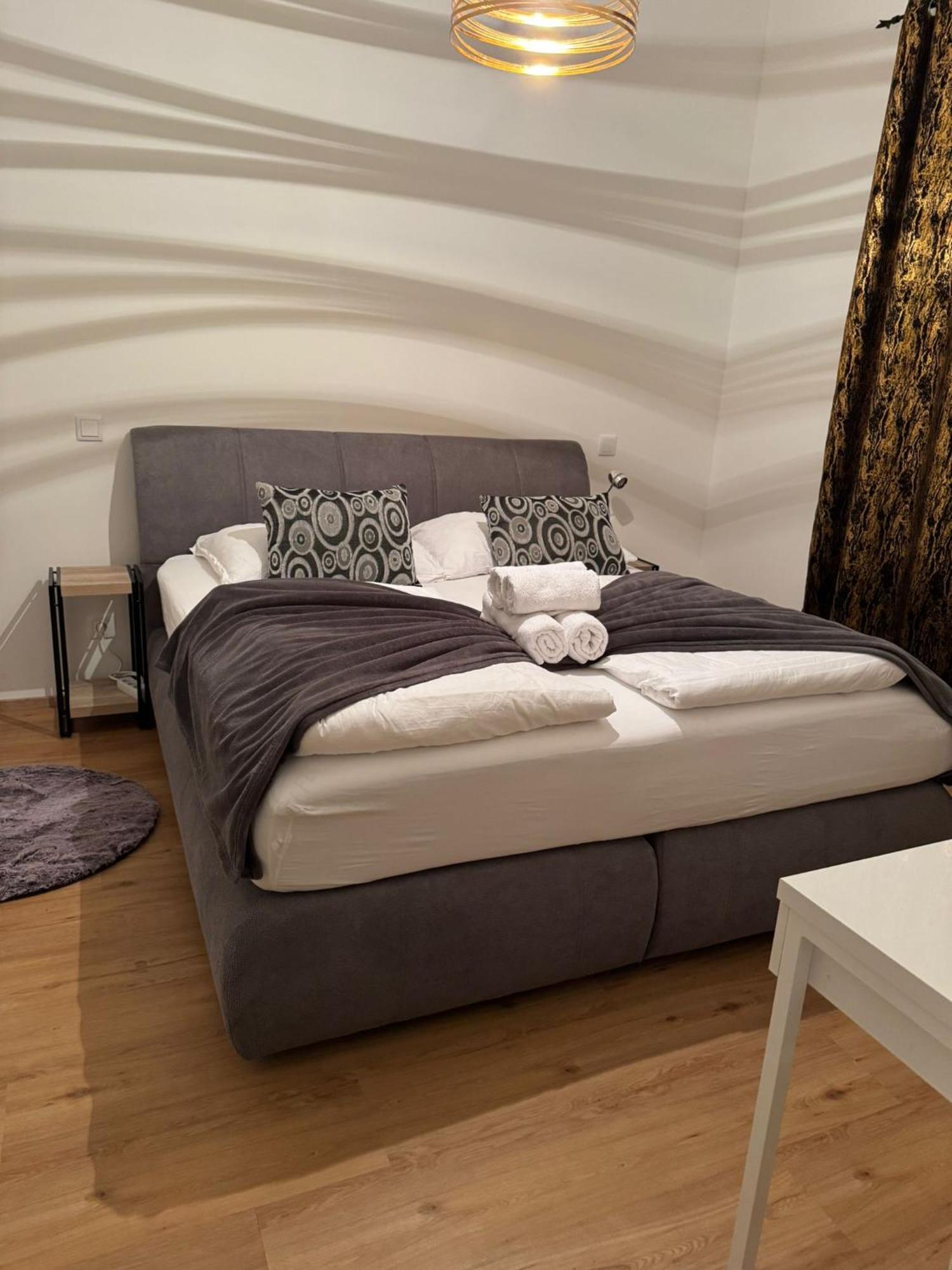 Schoenbrunn Garden Apartments Wien Ngoại thất bức ảnh